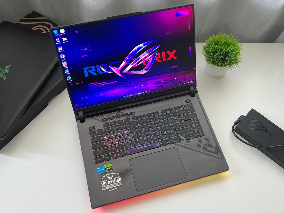 2K 240гц NEW! Игровой ноутбук Asus ROG Strix G16 (RTX 4050, 4060, 5050)