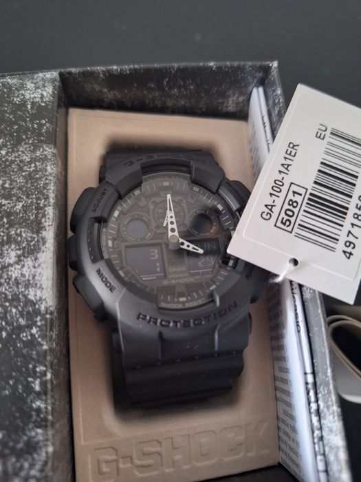Zegarek CASIO GA-100-1A1ER