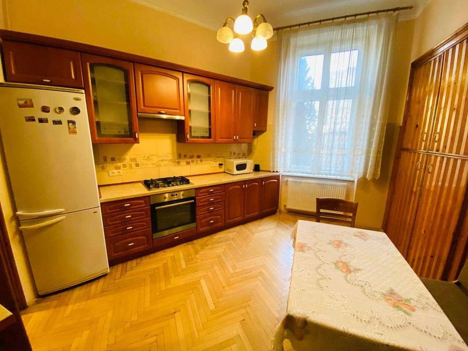 Продаж 2 кім. квартира вул. Поповича ( самий центр) - 120000 дол. - View 2