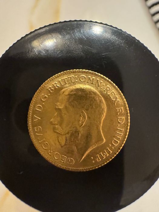 Продам золотую монету 1/2 соверена только по Одессе