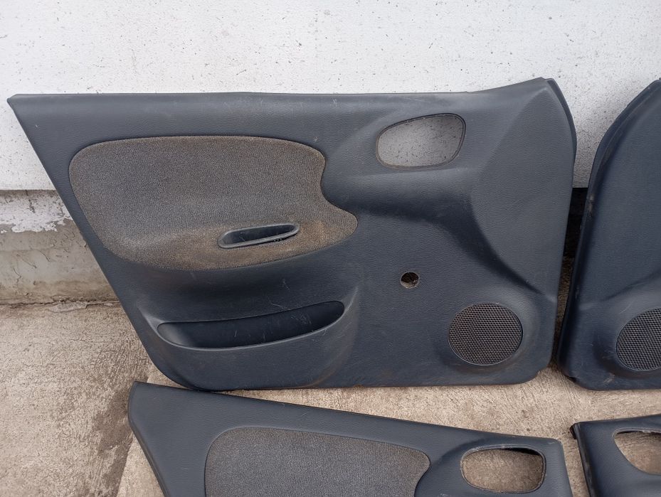 Продам Обшивки дверей ,карти Део Ланос,Сенс