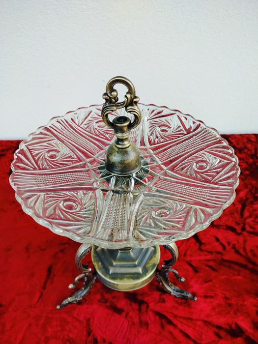 Stylowa mosiężna patera owocarka