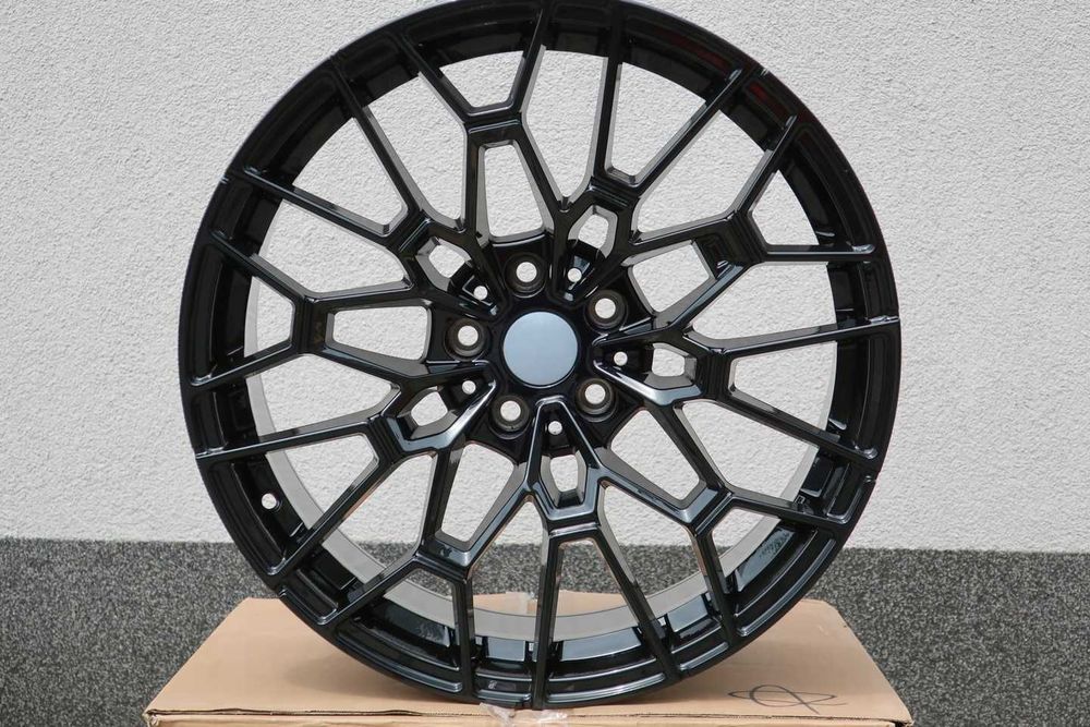 felgi 20 5x112 8,5/9,5 BMW g30 g31 g32 g20 g21 g22 g01 g02 styling 827