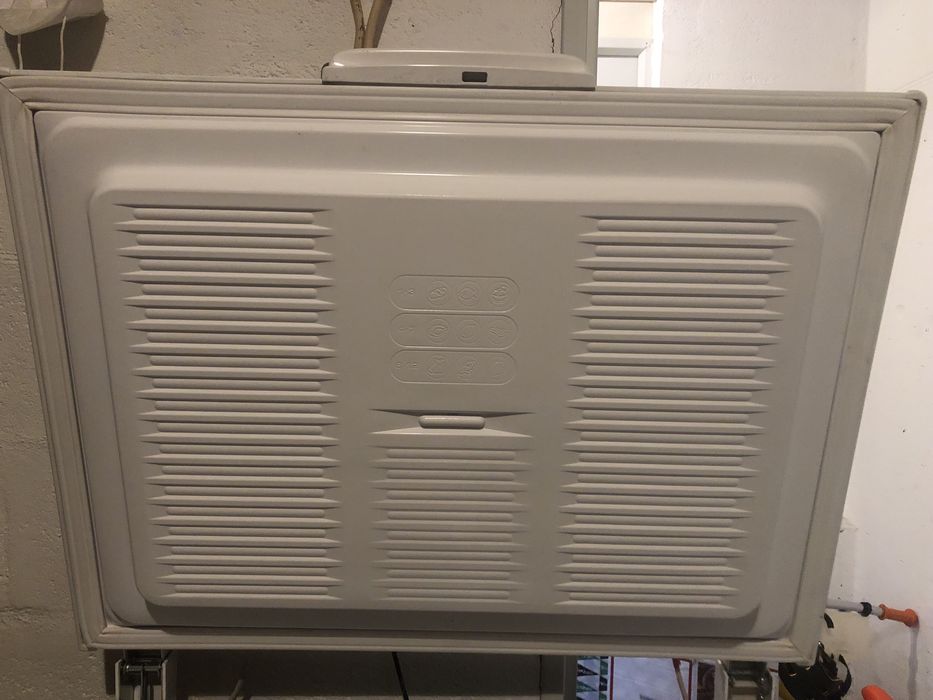 Arca Congeladora Whirlpool WH2010 A+E FO