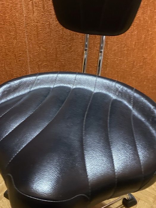 Pearl roadster drum throne. Стул барабанщика