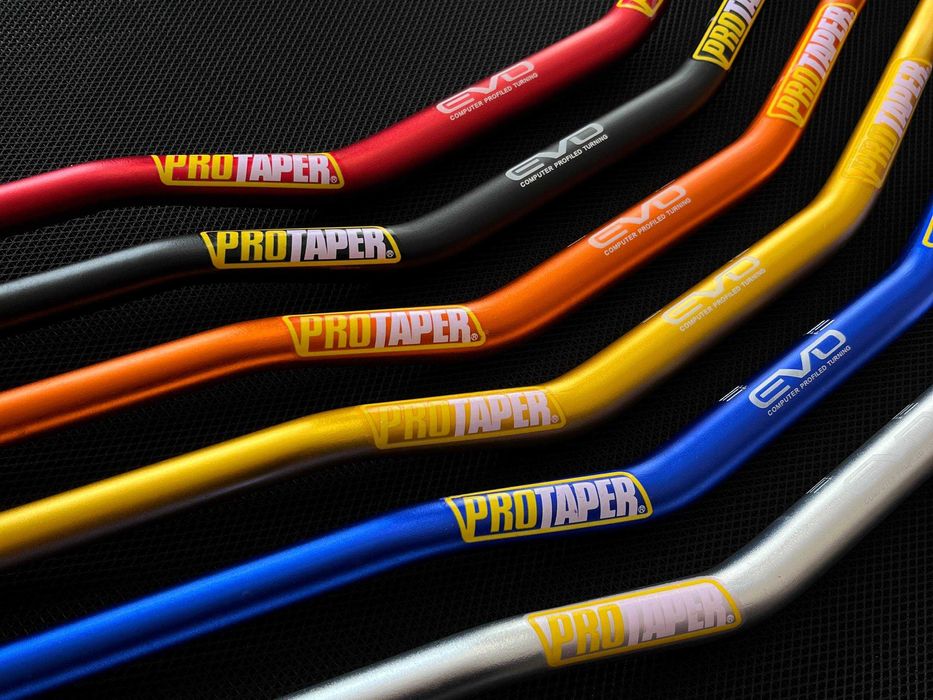 Руль на мотоцикл ProTaper 28-22мм. Мото руль алюминиевый Протапер 80см