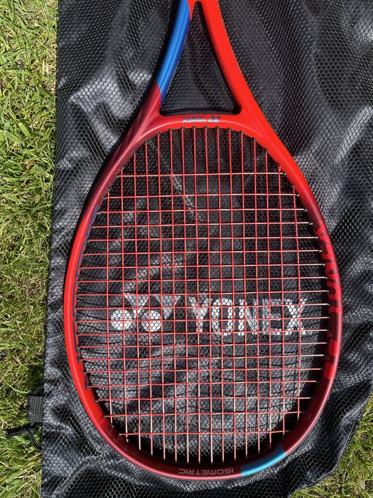 Rakieta Yonex VCORE tango red