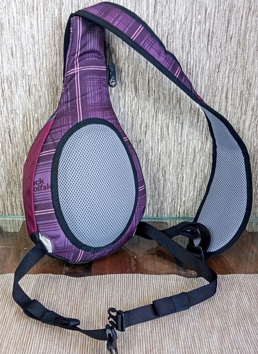 Plecak na jedno ramię Jack Wolfskin Underground damski burgund 4 litr.