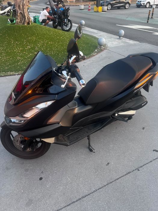 Moto Honda PCX 2023