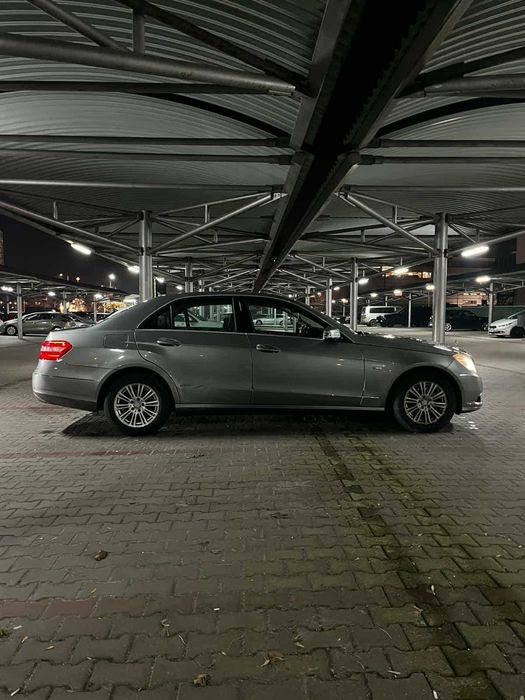 Mercedes E-klasa W212