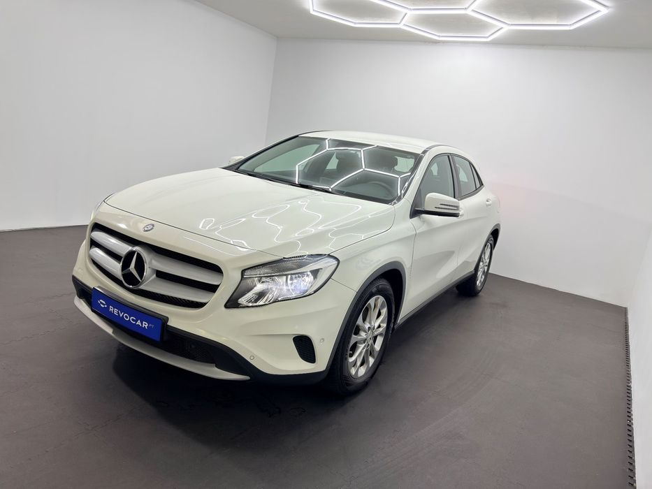 Mercedes-Benz GLA 180 d Style foto 4