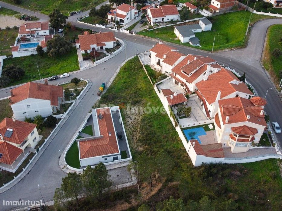 Lote de Terreno p/ Constução - Urbanização Casalinho, no Pego