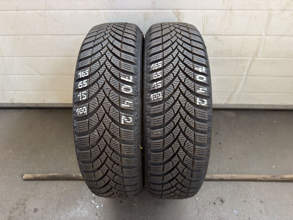 Opony zimowe Semperit 165/65/15 81T - 2023r.