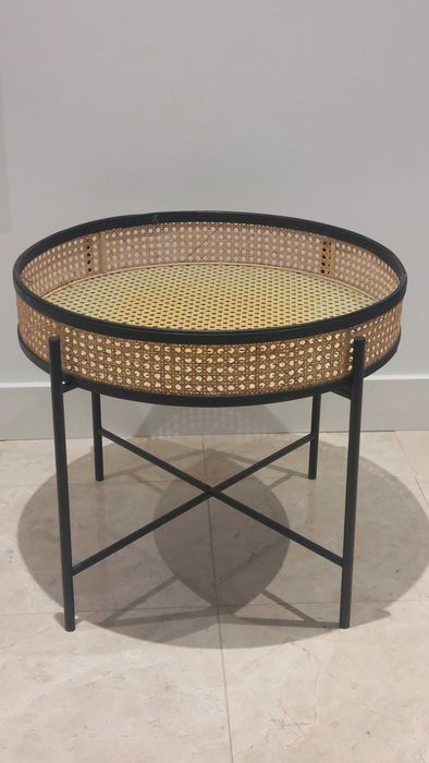 Mesa de apoio Calamy da AREA STORE