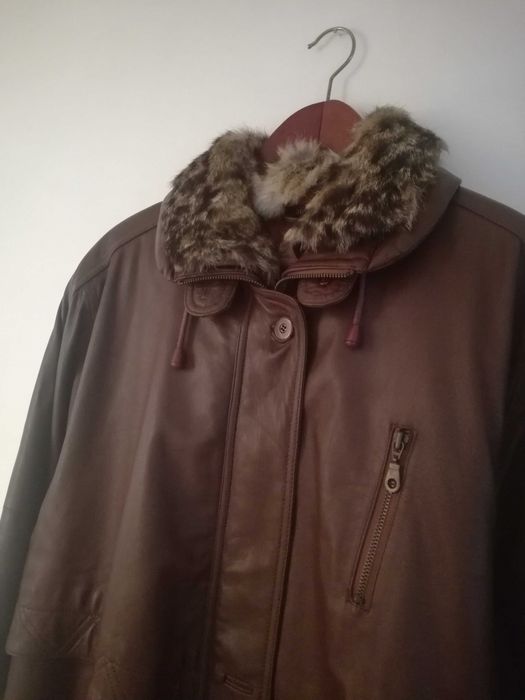 Casaco em pele genuína