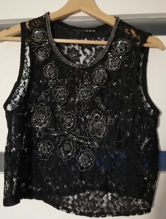 Czarna koronkowa bluzka z aplikacją koraliki Atmosphere 40 L Primark