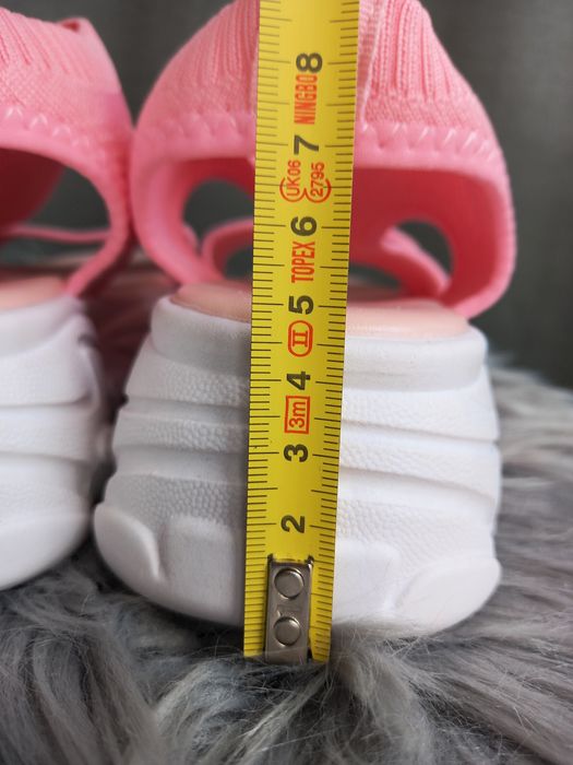 Trampki na platformie dla dziewczynki