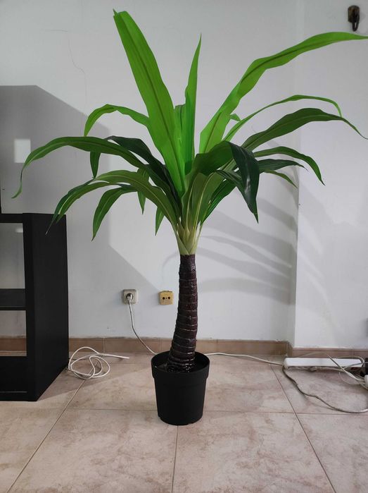 2 Estantes  Semi-nova , pelo preço de uma