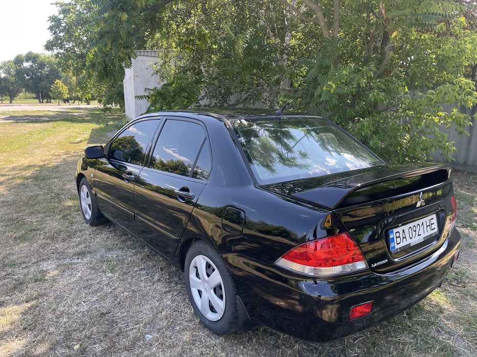 Продам MITSUBISHI Lancer