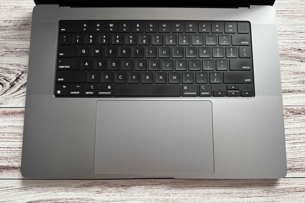 Apple MacBook Pro 16’ 2021 M1 Pro/32Gb/512Gb Space Gray