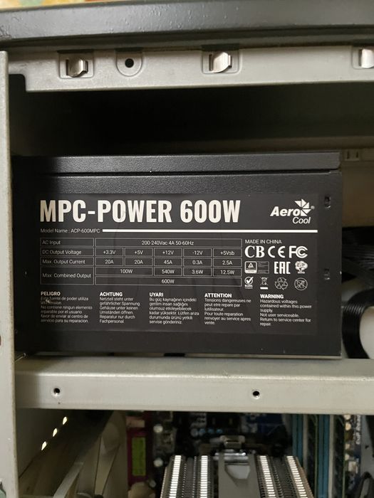 Продам ігровий сетап , Комп 1050ti + монітор Samsung FullHD