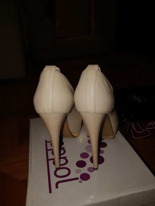 Туфли для женщин