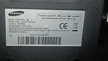 TV LCD Samsung com comando64738552150019121