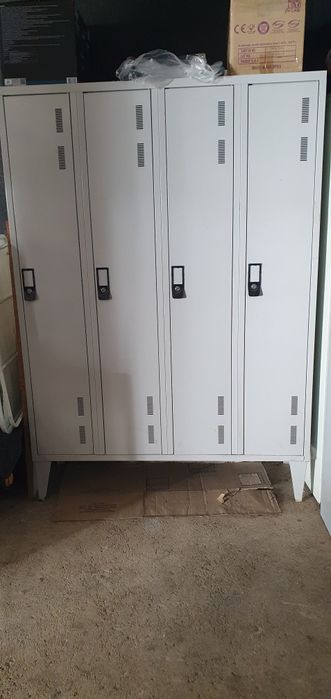 Vendo cacife de metal