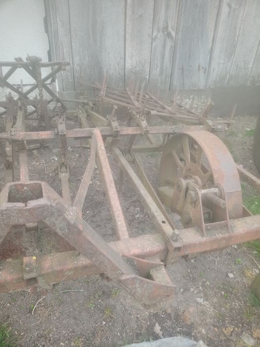Продам. Культиватор.  В.  Доброму.  Стані.  Питання.  По.    Телефону