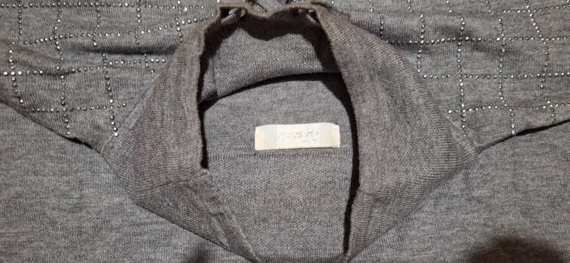 Camisola com brilhantes
