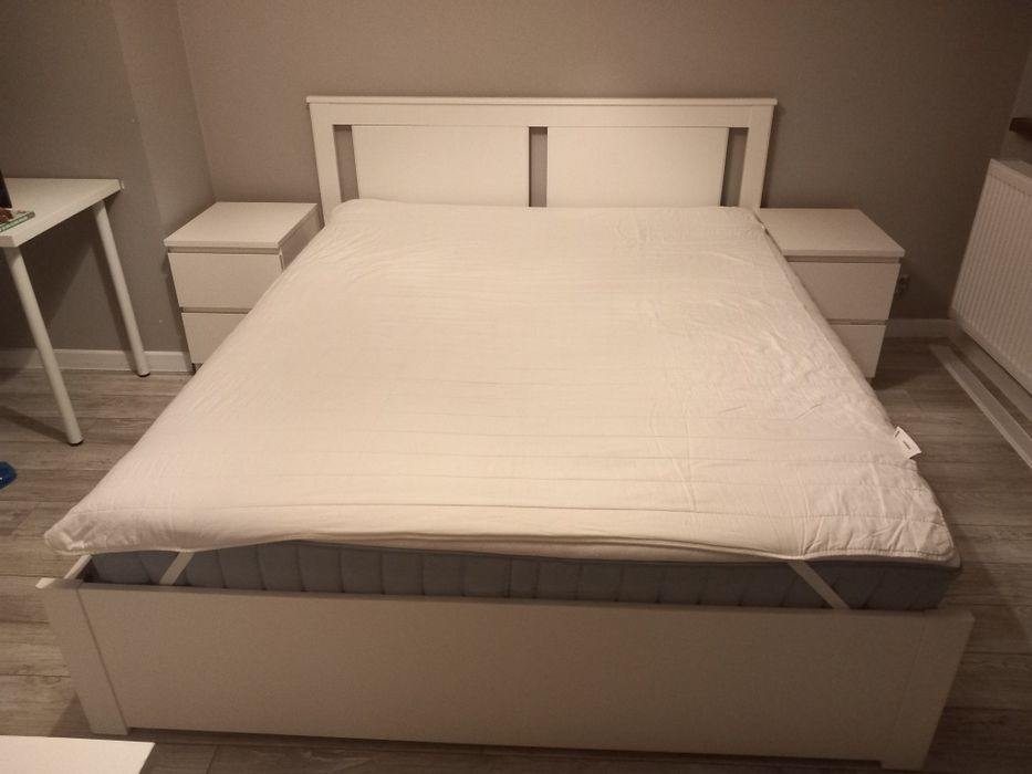 Komplet mebli do sypialni