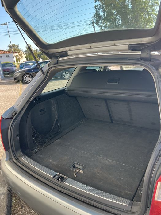 Audi A4 Avant 1.9 TDI 130cv — 2002 — 350.000 km