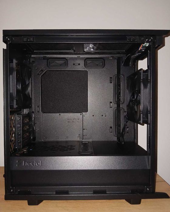 Obudowa komputera FRACTAL DESIGN Define 7 Mini Czarna TG Light Tint