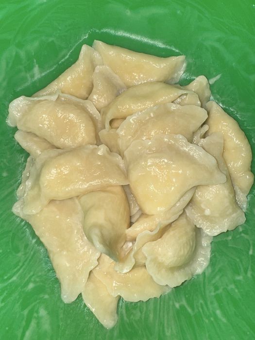 Домашние вареники, пельмени