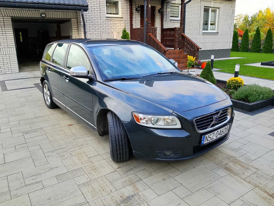 Volvo V50