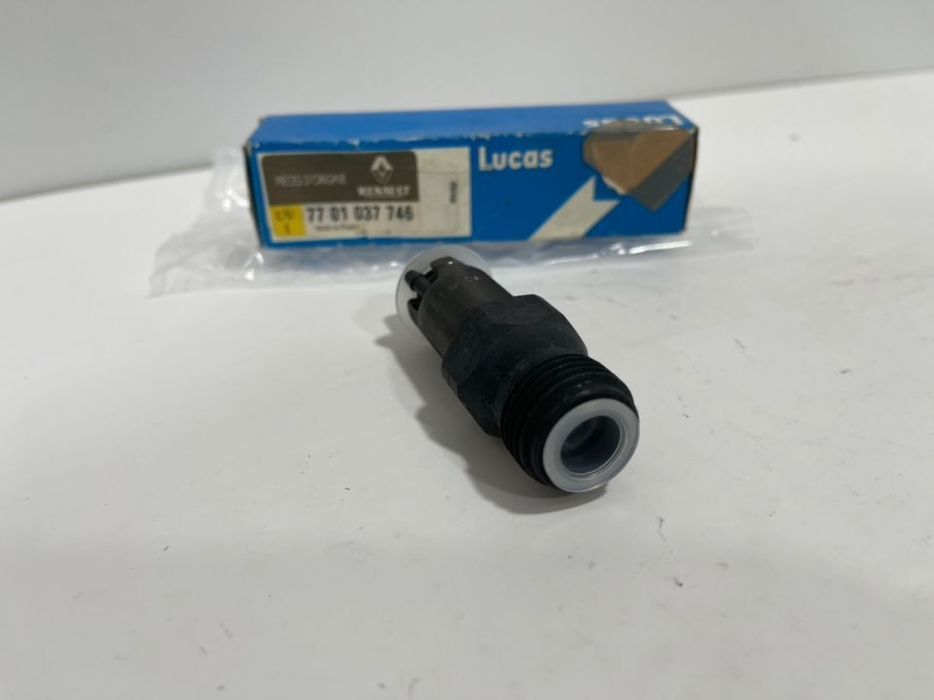 Injector Renault 1.9D Lucas Novo Original 7701037746