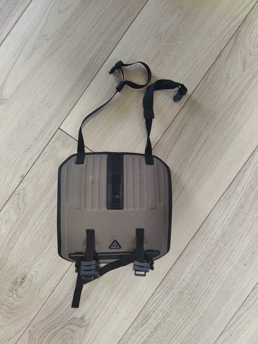 torba Topek Frontloader