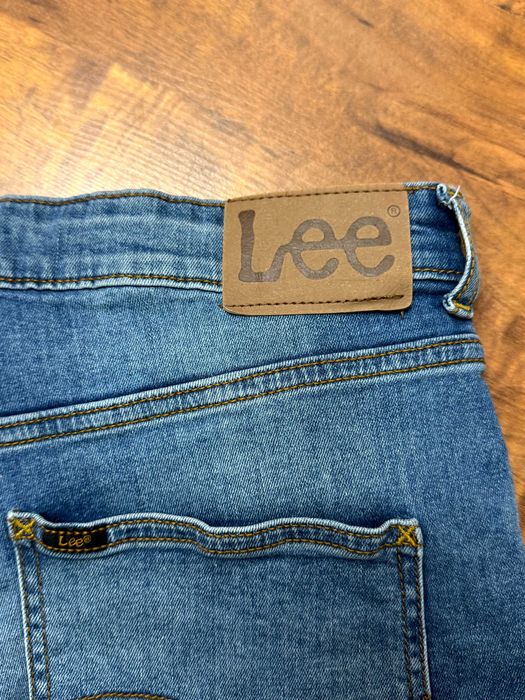 Spodenki jeansowe szorty elastyczne stretch shorts Lee rozmiar S
