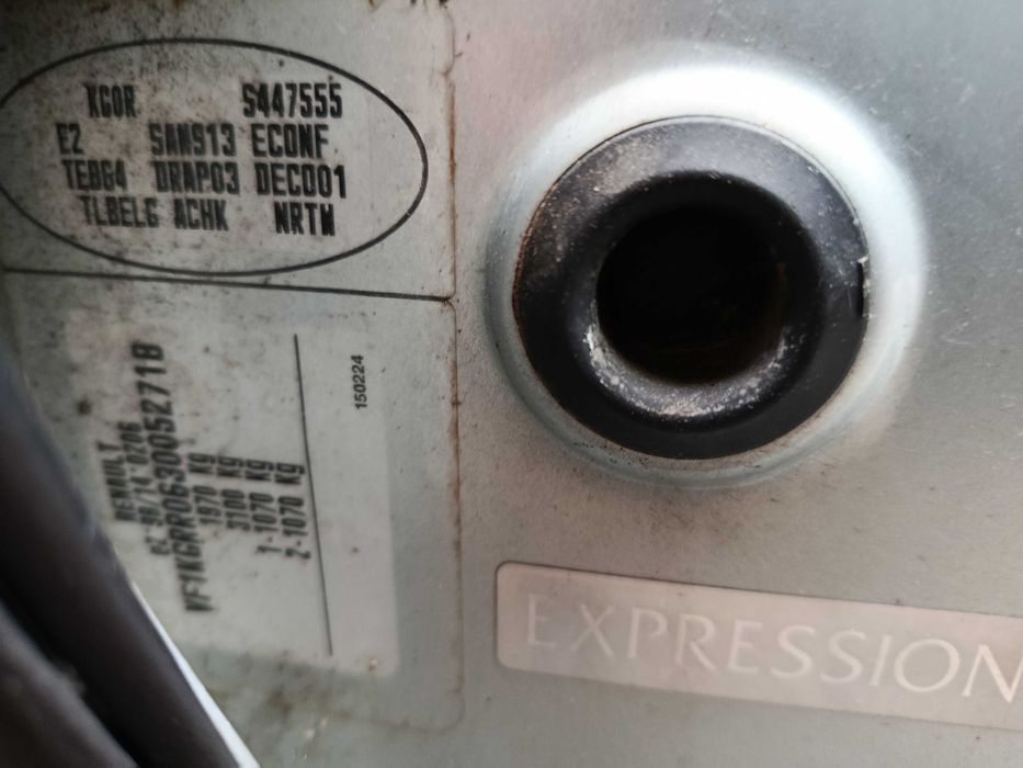 Renault Laguna 1.9.d  2003r NA CZĘŚCI