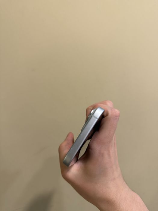 Б/у Iphone 15 128 Blue гарний стан