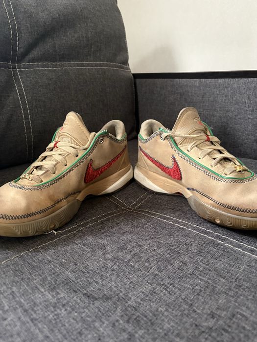 Кроссовки Nike Lebron XX