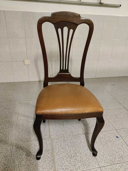 6 cadeiras de sala, em cerejeira