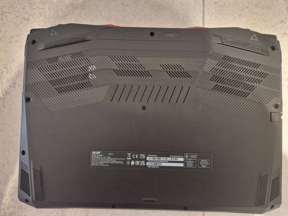 Laptop Acer Nitro 5 uszkodzony