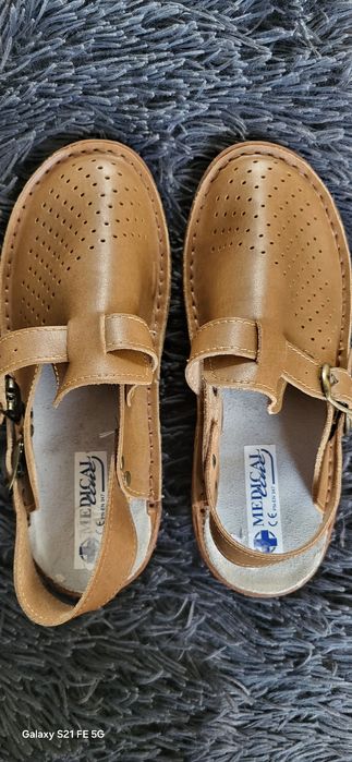 Klapki medyczne zdrowotne