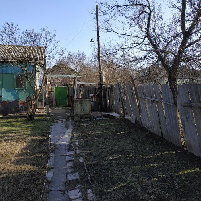 Продам небольшой домик в Песочине