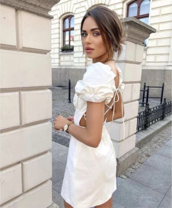 Платья Zara, белое, цветное