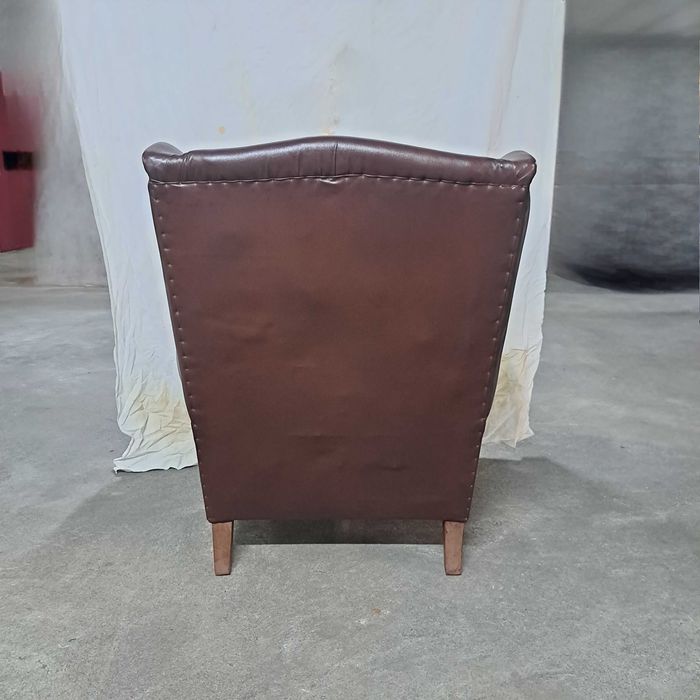 Cadeirão Chesterfield em pele poltrona inglesas