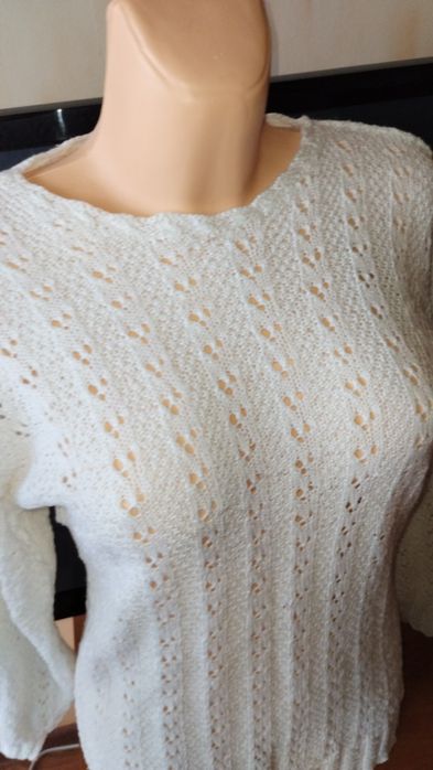 Sweter r. L  (50)