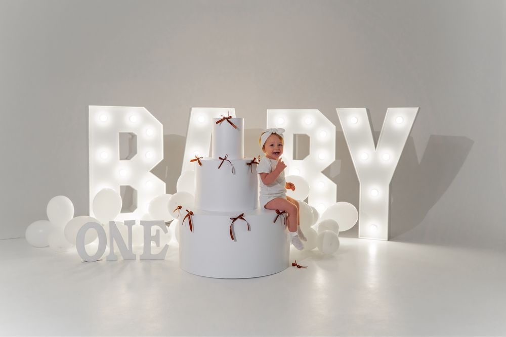 Оренда букв baby, гендер паті, торт штучний, коровай