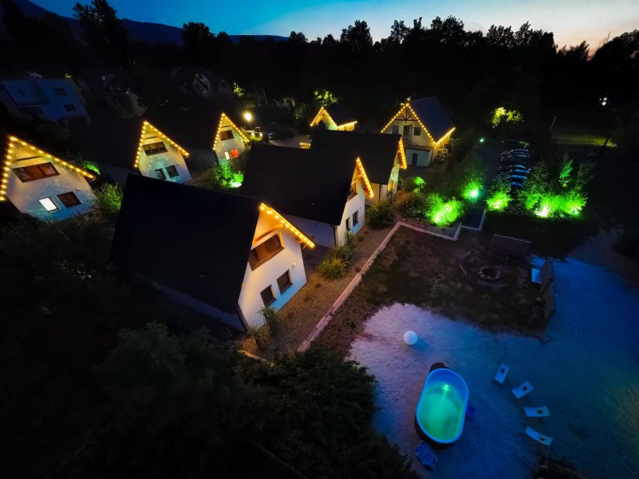 Domki Platan góry Karpacz Jacuzzi Sauna Integracje wakacje panieńskie kawalerskie basen balia ślub